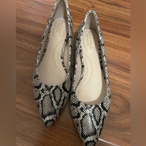 Cole HAAN Brenna Skimmer Flat Black and Beige Snakeskin 7 1/2 B